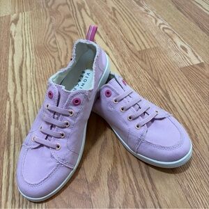 Vionic Beach Pink Sneakers